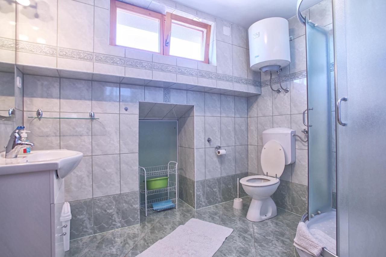 Mladen Apartma *